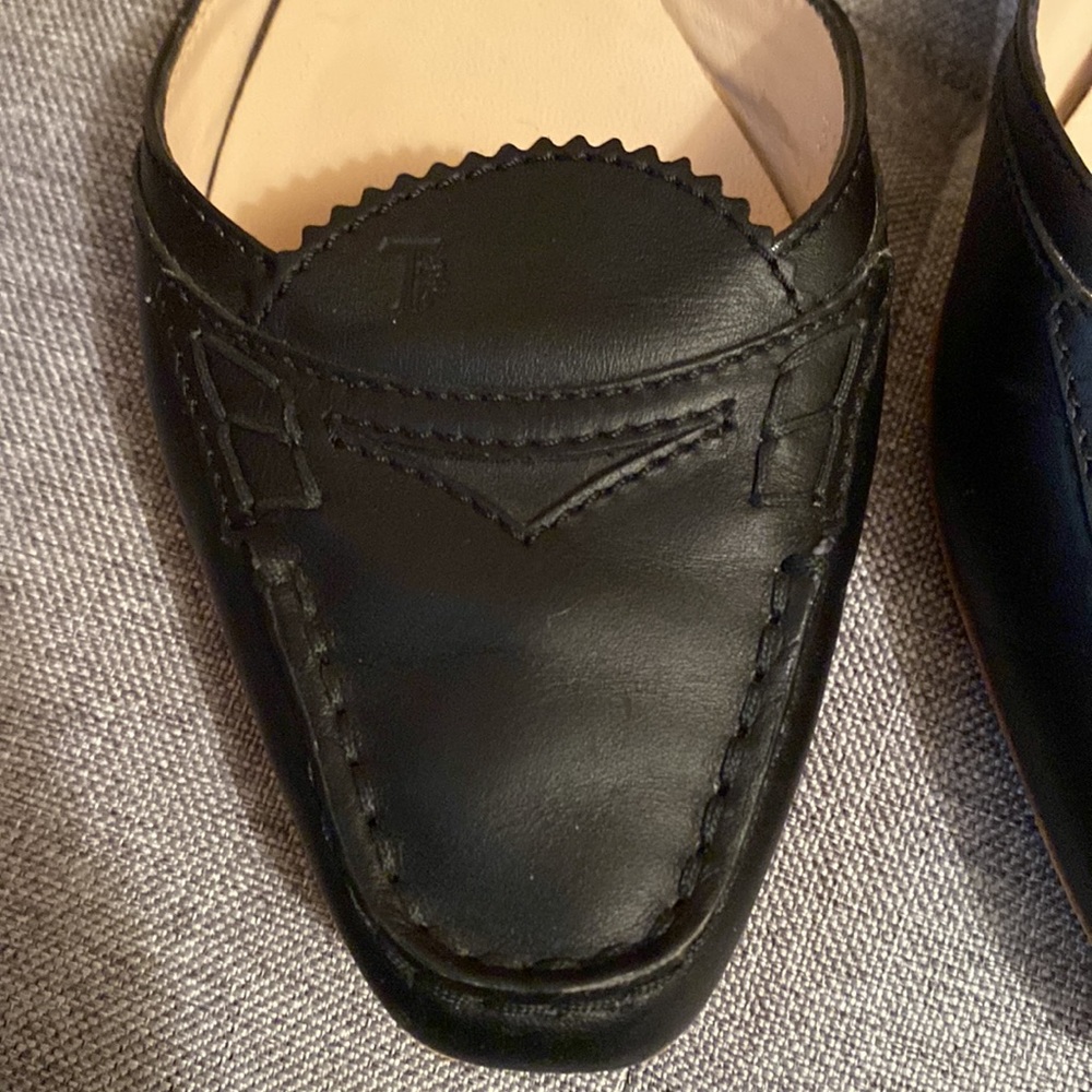 Tod’s d’orsay flats - size 39 (fits like an 8) - Picture 2 of 6